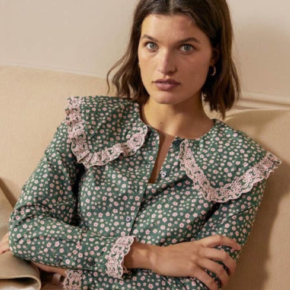 Boden Statement Collar Floral Blouse